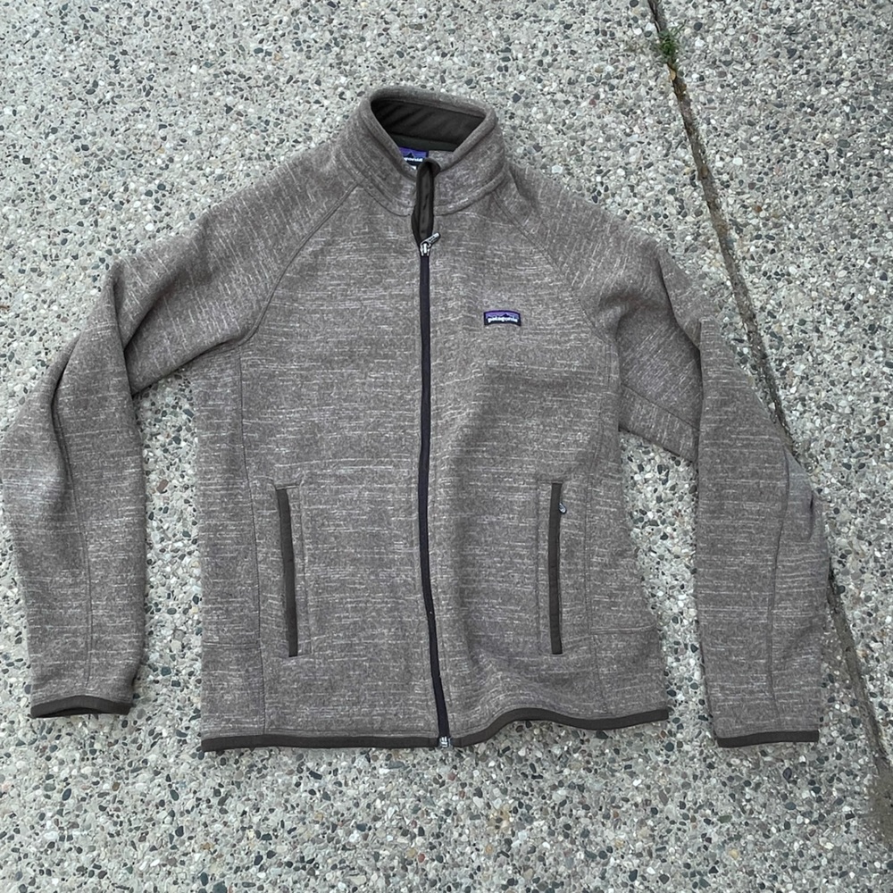 Patagonia Men's brown sweater full Sweater